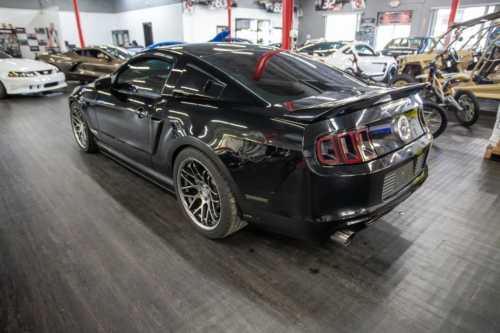2012 Ford S197 Mustang - Image 3 of 10