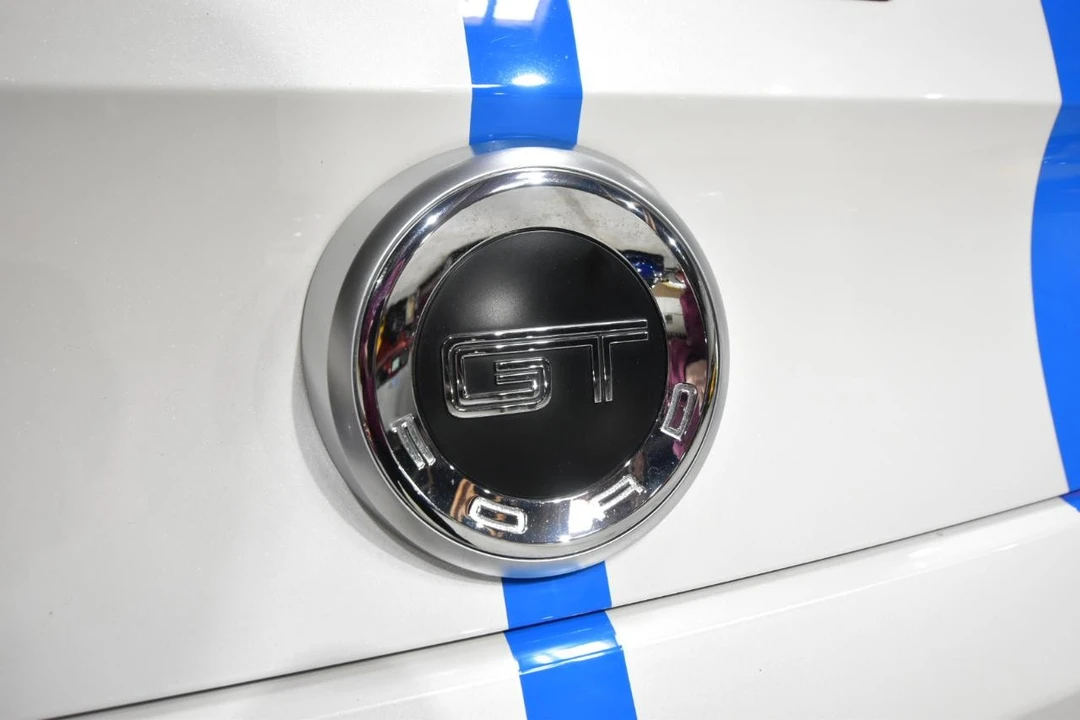 2012 Ford S197 Mustang GT - Image 7 of 31