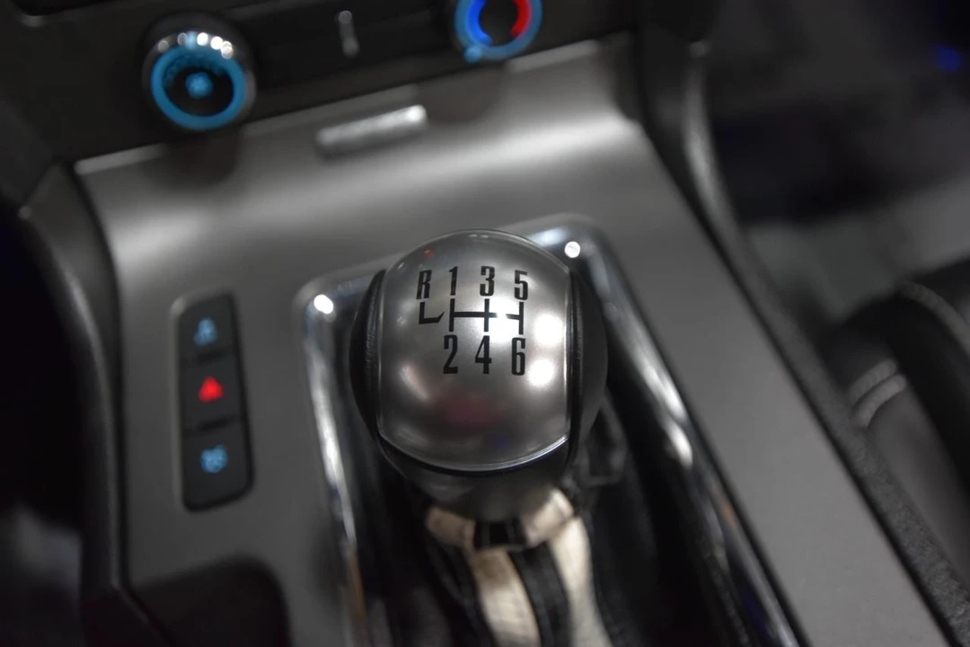 2012 Ford S197 Mustang GT - Image 25 of 31