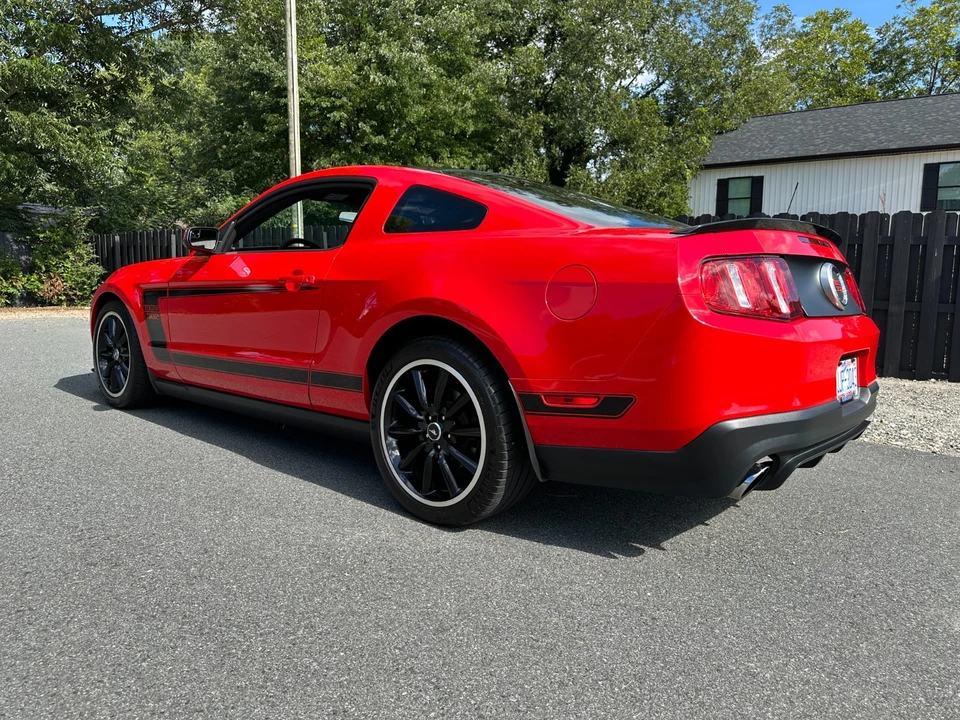 2012 Ford S197 Mustang Boss 302 - Image 4 of 31