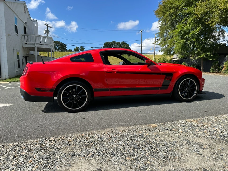 2012 Ford S197 Mustang Boss 302 - Image 7 of 31