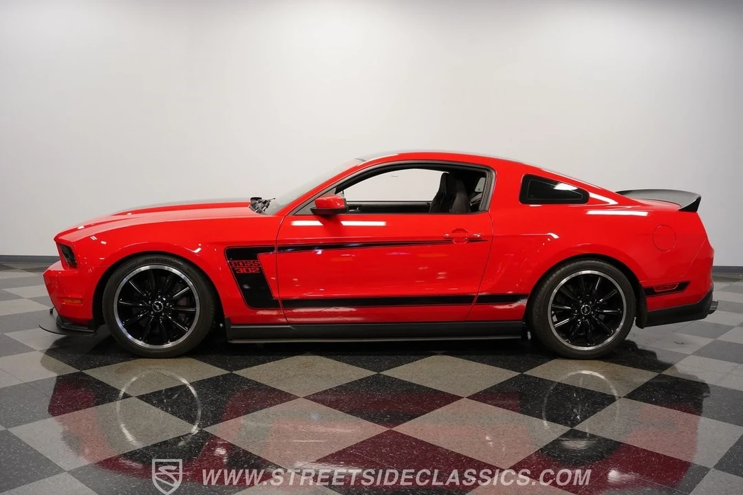 2012 Ford S197 Mustang - Image 8 of 21