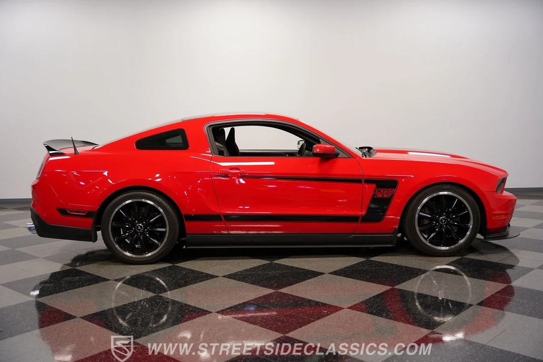 2012 Ford S197 Mustang - Image 15 of 21