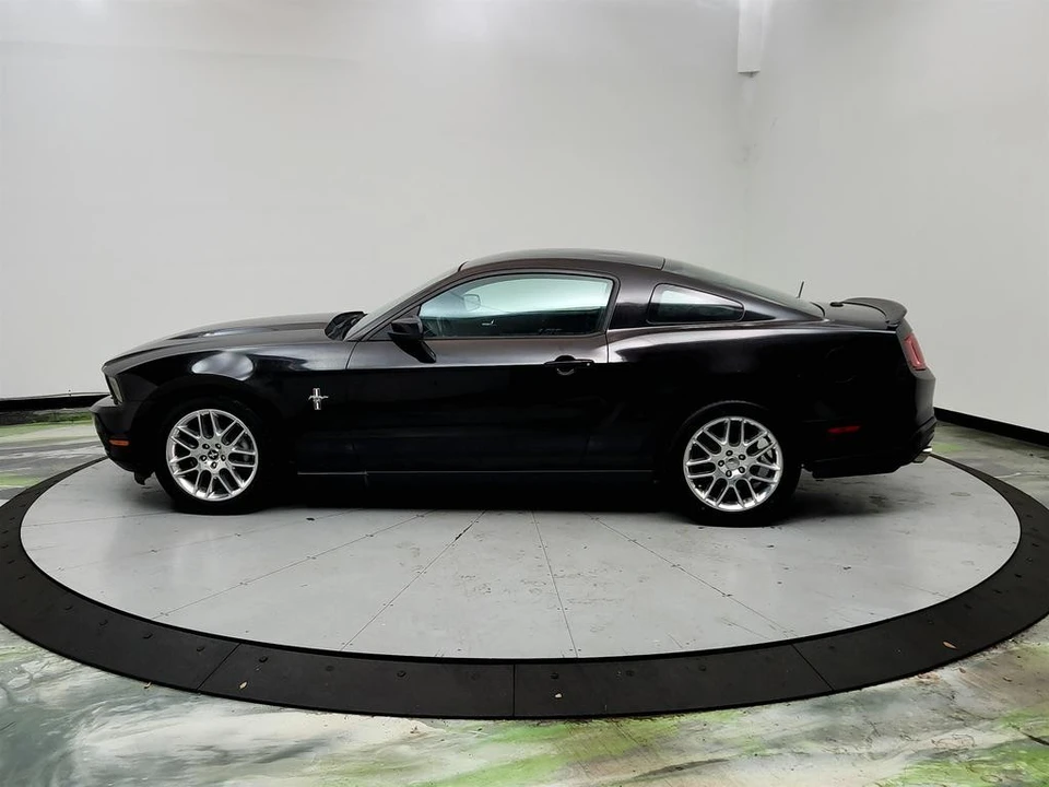 2012 Ford S197 Mustang - Image 8 of 31