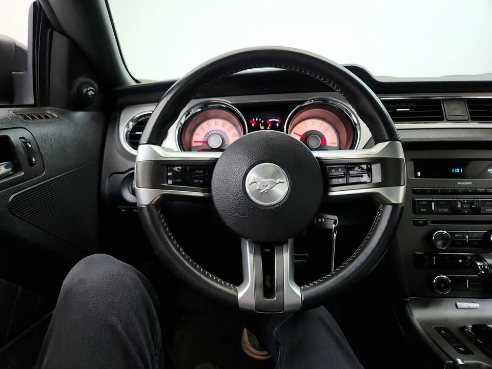 2012 Ford S197 Mustang - Image 16 of 31