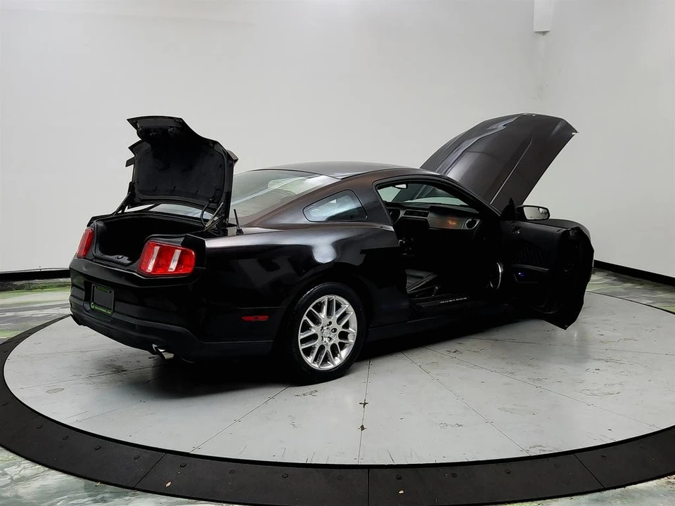 2012 Ford S197 Mustang - Image 11 of 31