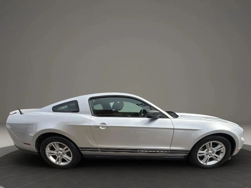2012 Ford S197 Mustang - Image 4 of 12