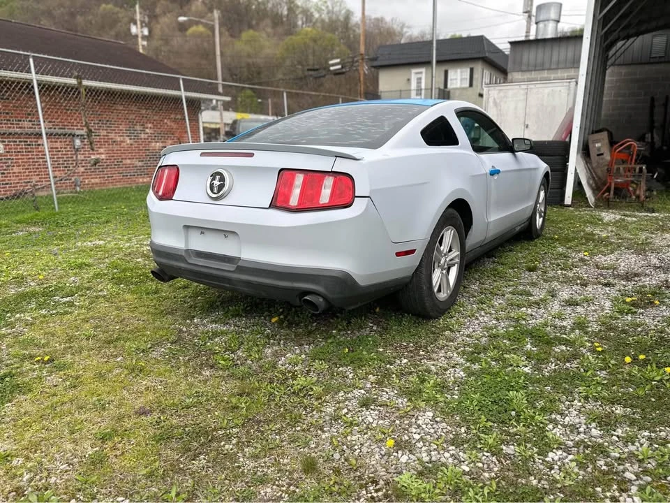 2012 Ford S197 Mustang - Image 3 of 6