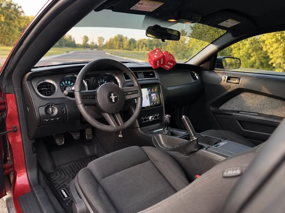 2012 Ford S197 Mustang - Image 6 of 9