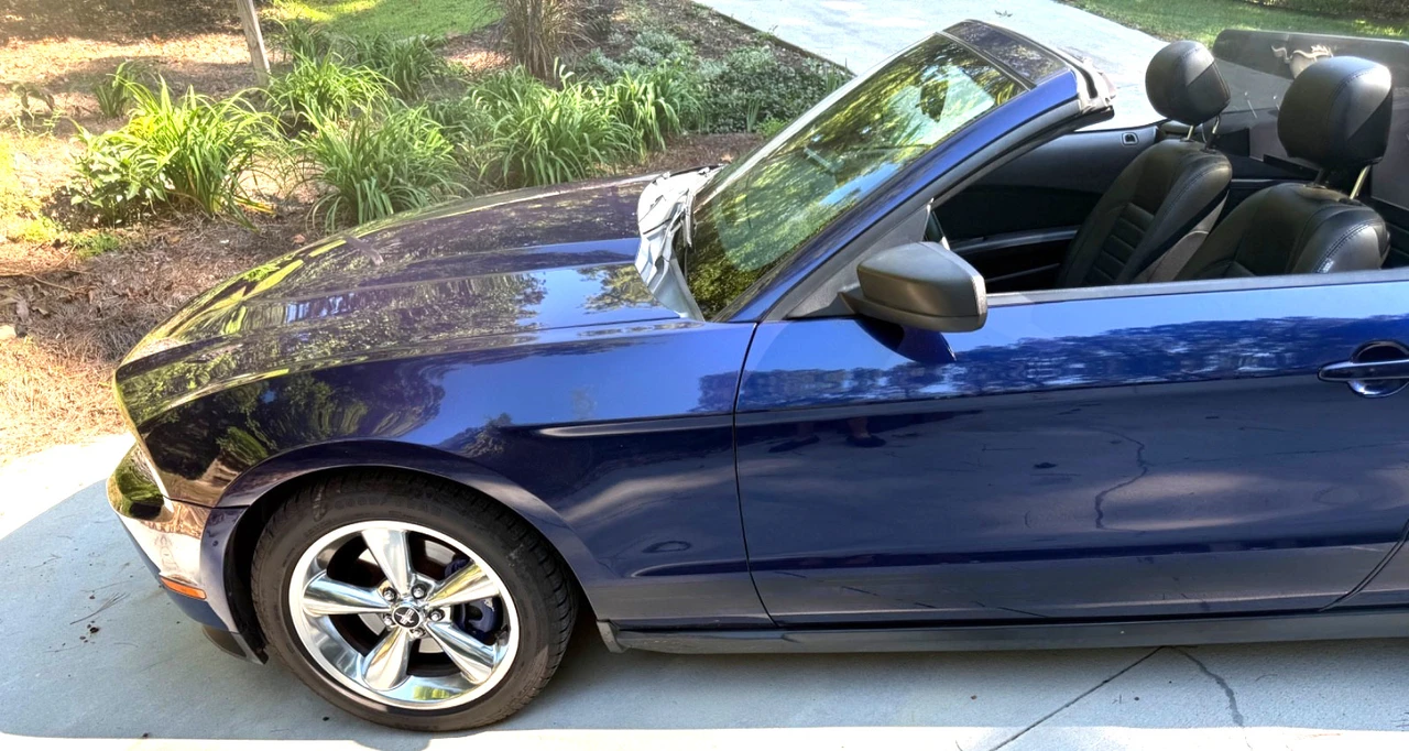 2012 Ford S197 Mustang - Image 5 of 14