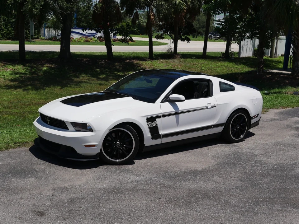 2012 Ford S197 Mustang Boss 302 - Image 14 of 24