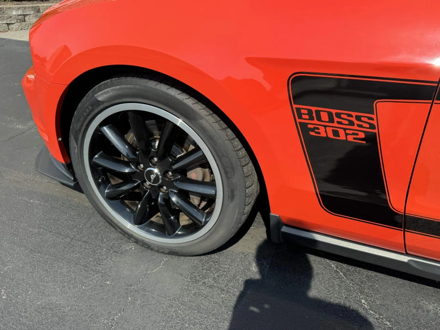 2012 Ford S197 Mustang Boss 302 - Image 4 of 9