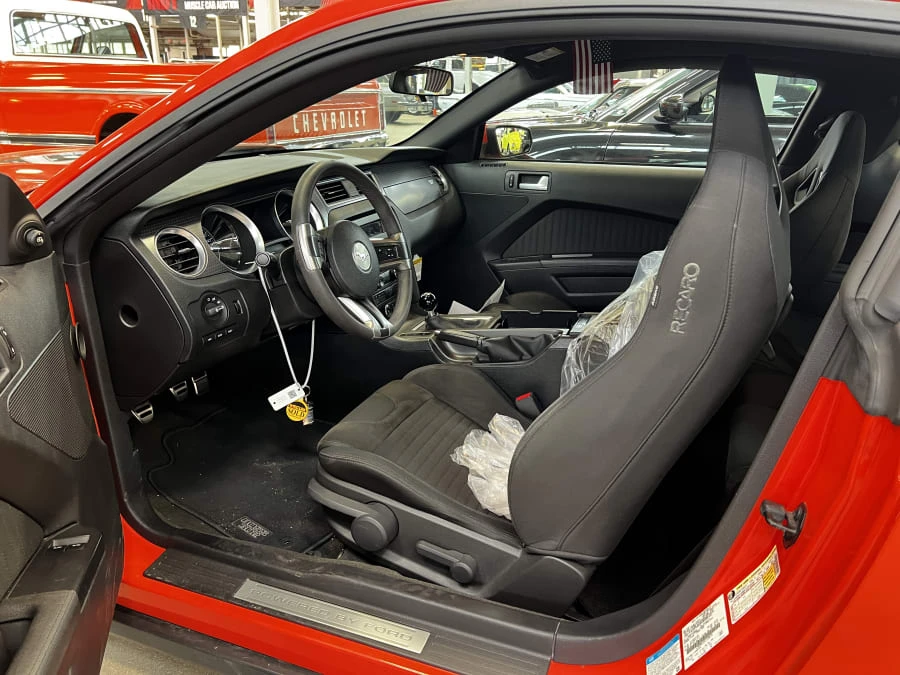 2012 Ford S197 Mustang - Image 3 of 4