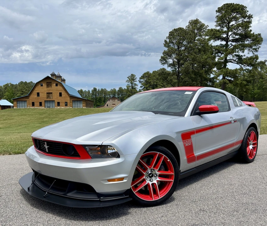 2012 Ford - Image 7 of 17