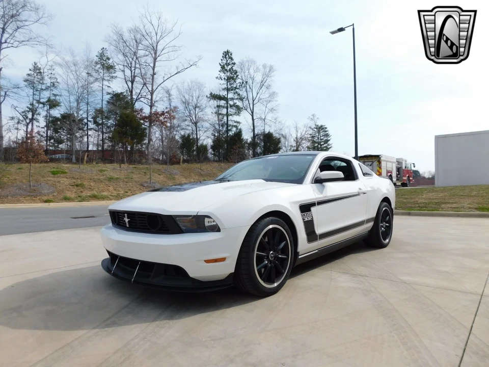 2012 Ford S197 Mustang Boss 302 - Image 3 of 21