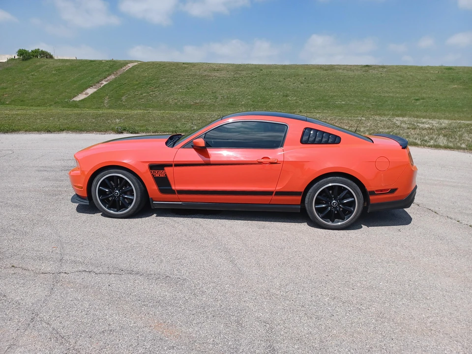 2012 Ford S197 Mustang Boss 302 - Image 7 of 31