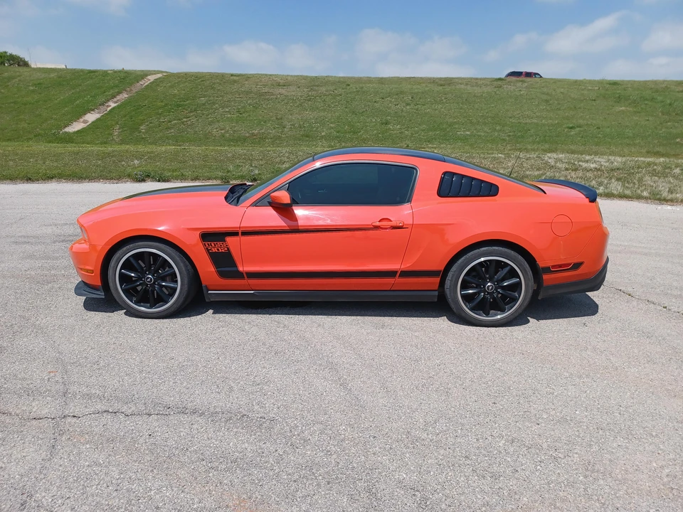 2012 Ford S197 Mustang Boss 302 - Image 6 of 31