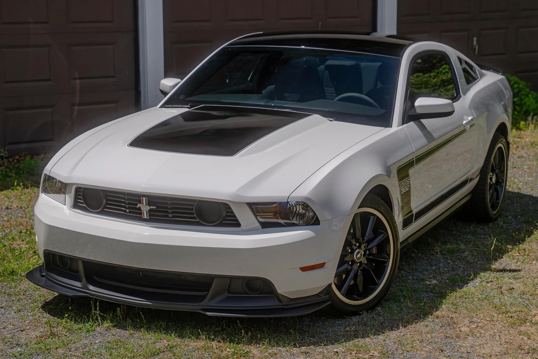2012 Ford S197 Mustang Boss 302 - Image 9 of 31