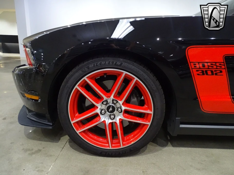2012 Ford S197 Mustang - Image 16 of 21