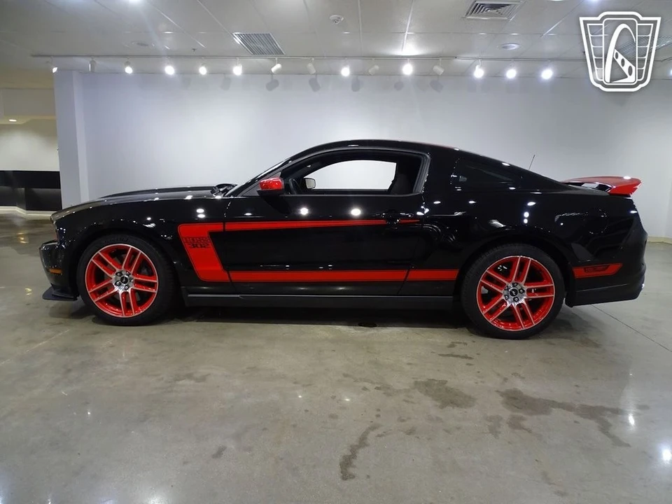 2012 Ford S197 Mustang - Image 8 of 12