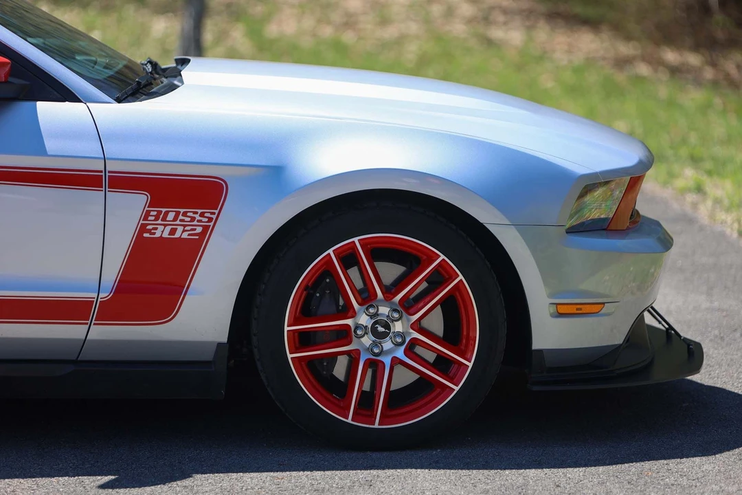 2012 Ford S197 Mustang Boss 302 - Image 26 of 31