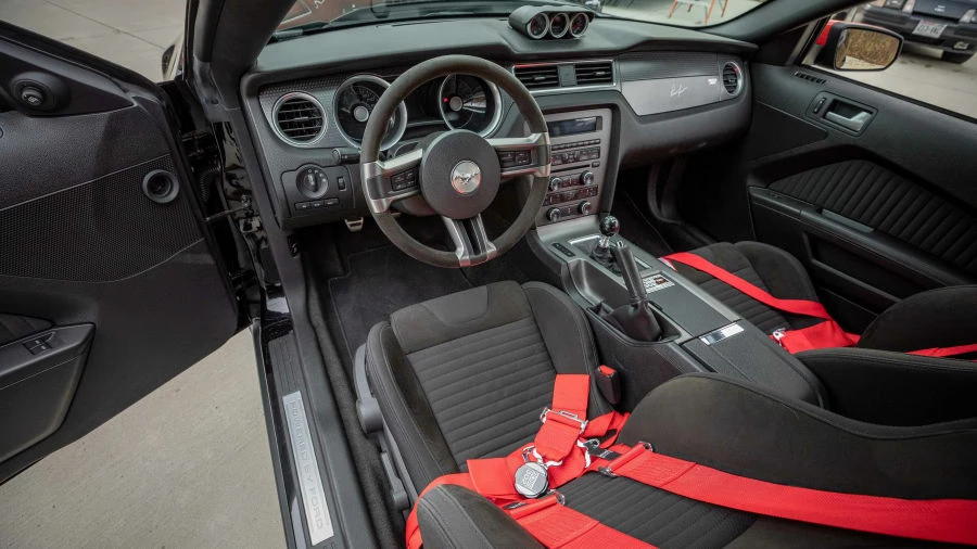 2012 Ford S197 Mustang - Image 4 of 23