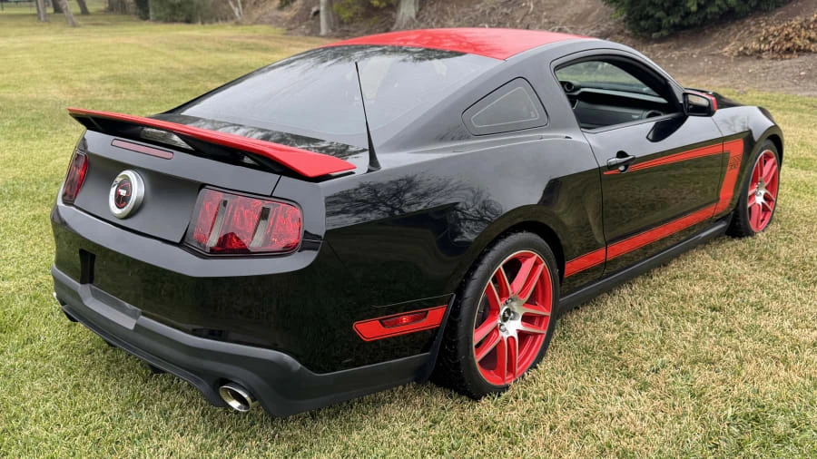 2012 Ford S197 Mustang Boss 302 - Image 3 of 31