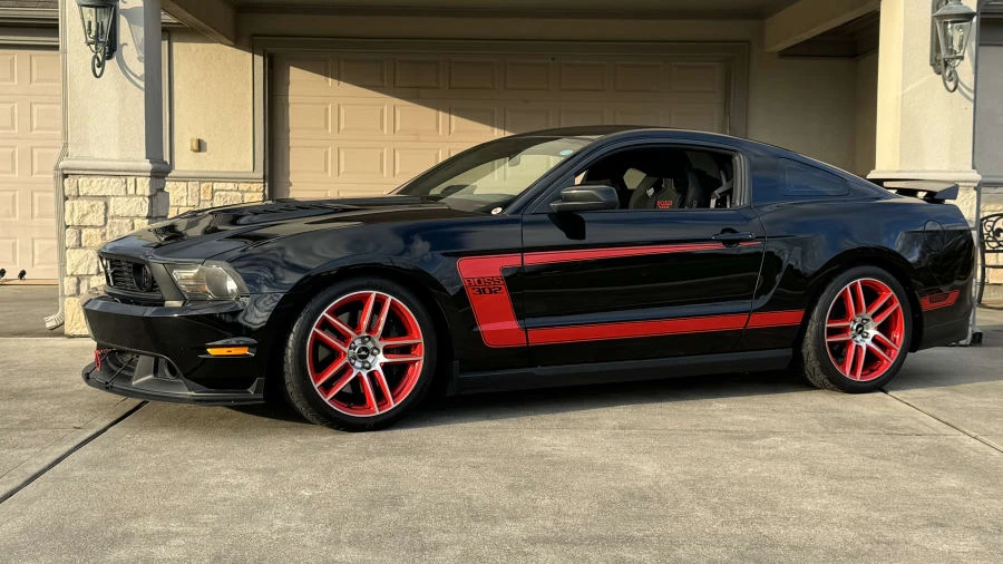 2012 Ford S197 Mustang Boss 302 - Image 2 of 31