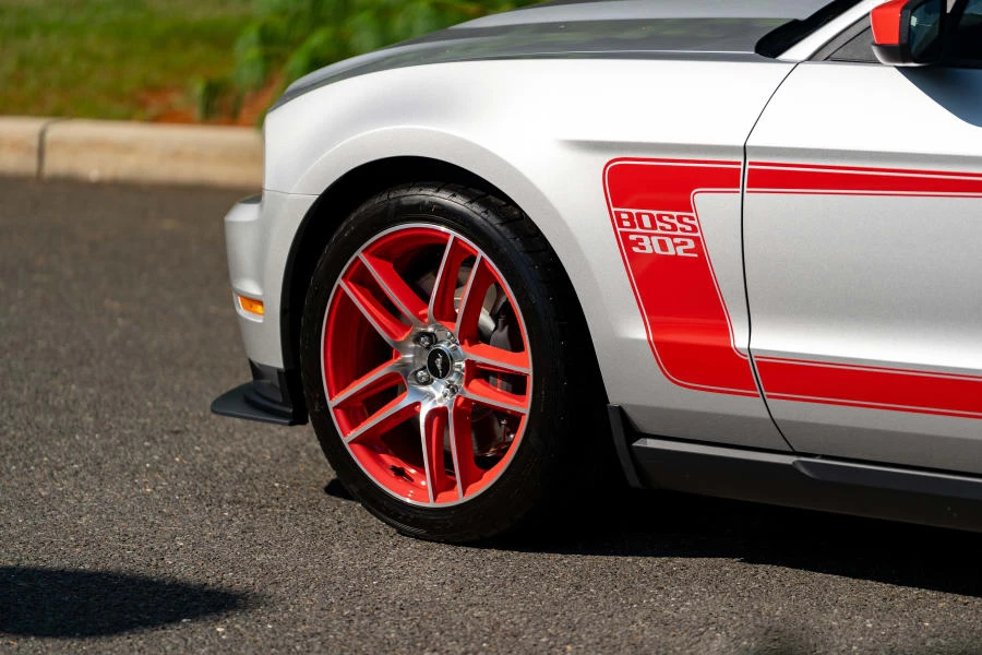 2012 Ford S197 Mustang Boss 302 - Image 8 of 25