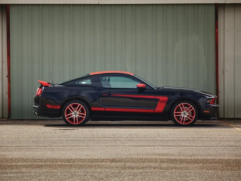 2012 Ford S197 Mustang - Image 6 of 26