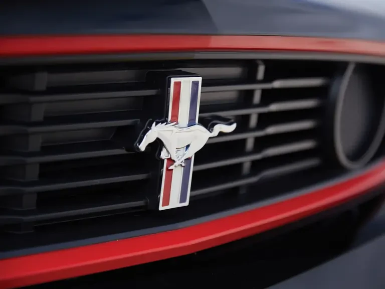 2012 Ford S197 Mustang - Image 7 of 26