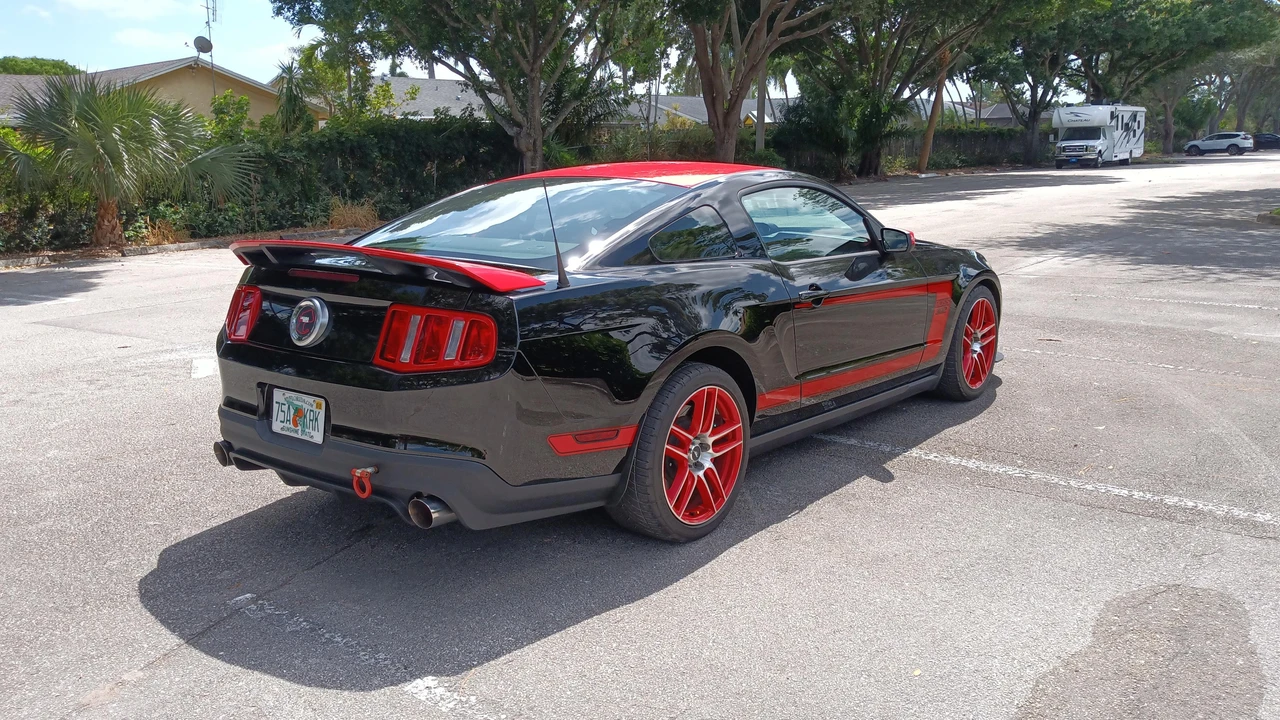 2012 Ford S197 Mustang Boss 302 - Image 4 of 31