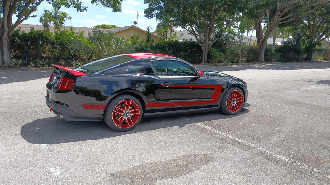 2012 Ford S197 Mustang Boss 302 - Image 15 of 31