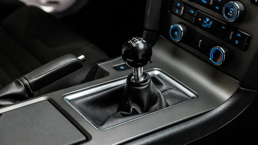 2012 Ford S197 Mustang - Image 6 of 18