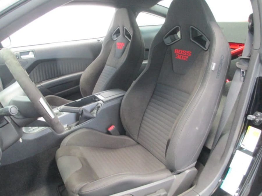 2012 Ford S197 Mustang - Image 3 of 8
