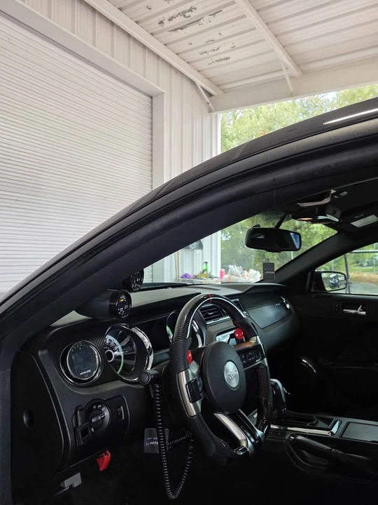 2012 Ford S197 Mustang - Image 10 of 20
