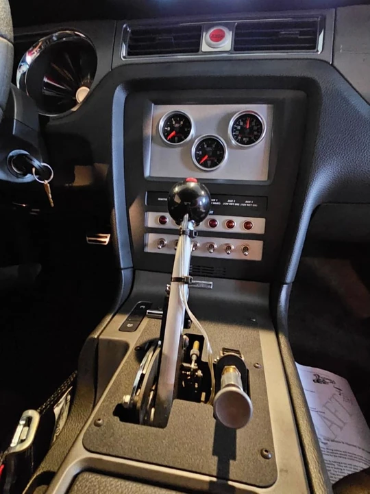 2012 Ford S197 Mustang - Image 10 of 17
