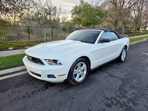 2012 Ford Mustang Convertible