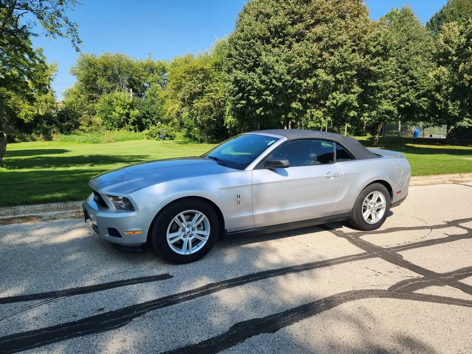 2012 Ford S197 Mustang - Image 4 of 10