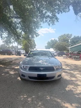 2012 Ford Mustang Convertible 2D