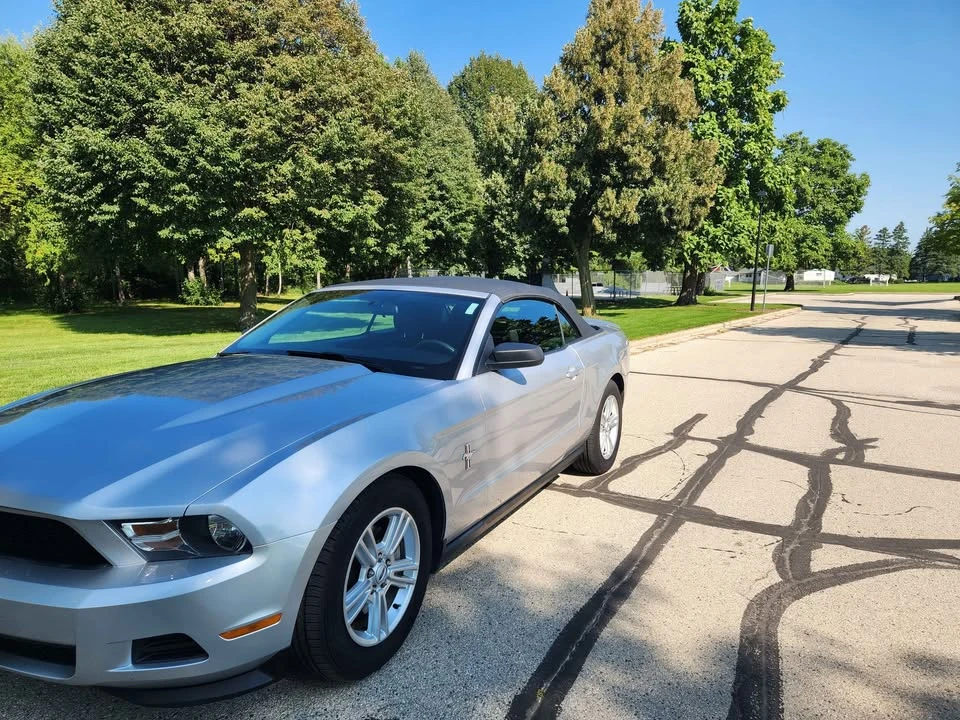 2012 Ford S197 Mustang - Image 5 of 10