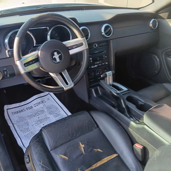 2012 Ford S197 Mustang - Image 11 of 14
