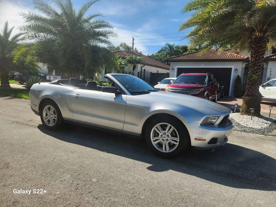 2012 Ford S197 Mustang - Image 3 of 11