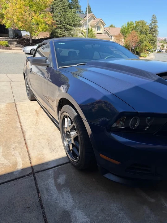 2012 Ford S197 Mustang - Image 3 of 11