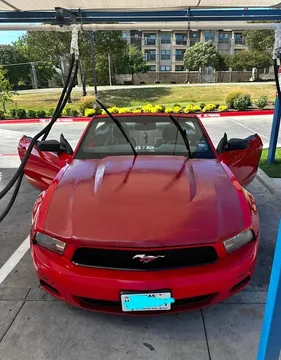 2012 Ford Mustang Convertible 2D