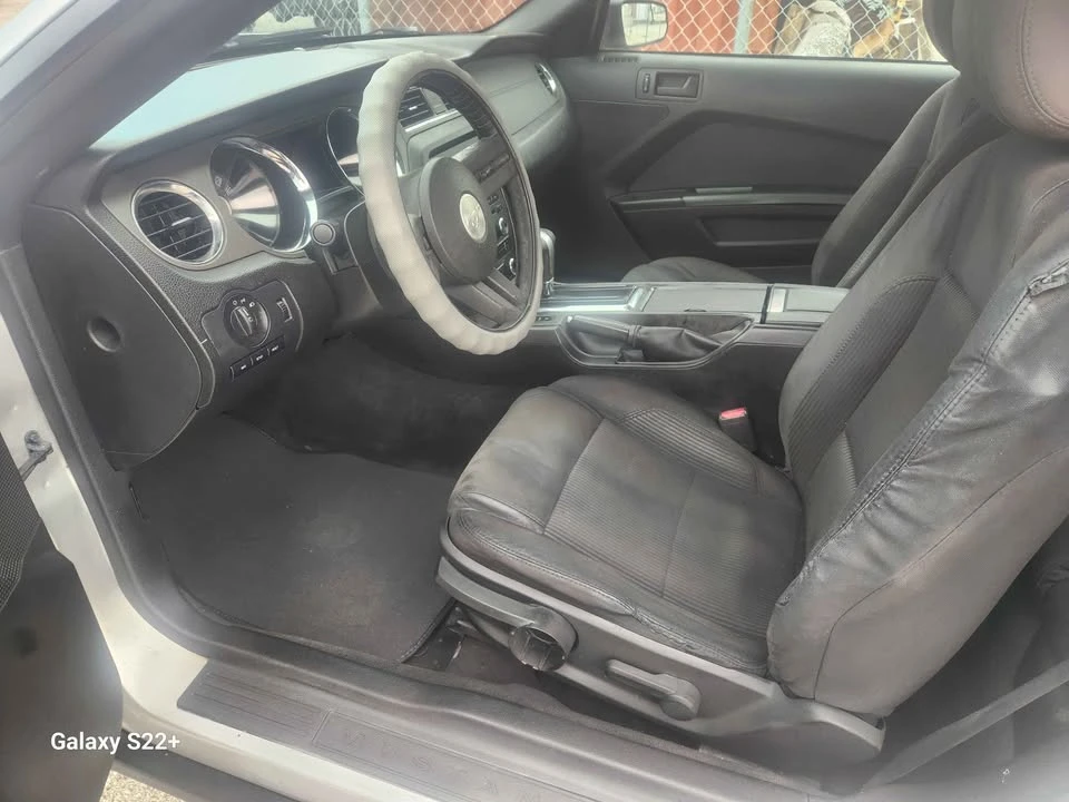 2012 Ford S197 Mustang - Image 7 of 11