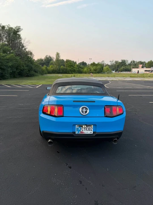 2012 Ford S197 Mustang - Image 3 of 11