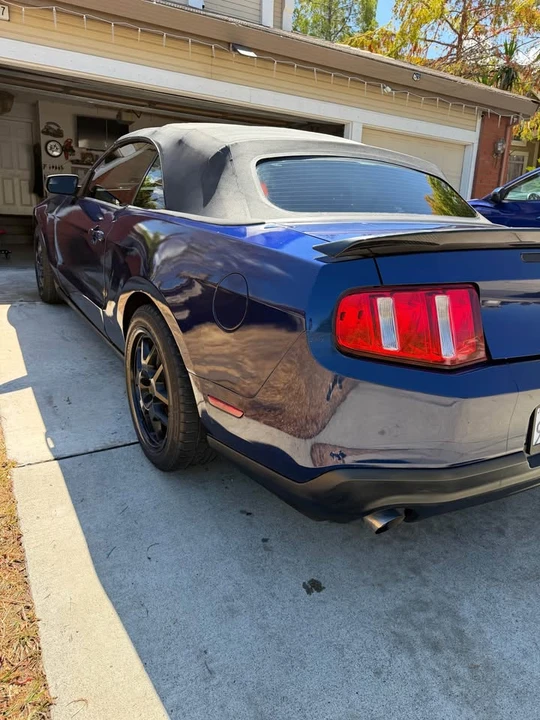 2012 Ford S197 Mustang - Image 6 of 11