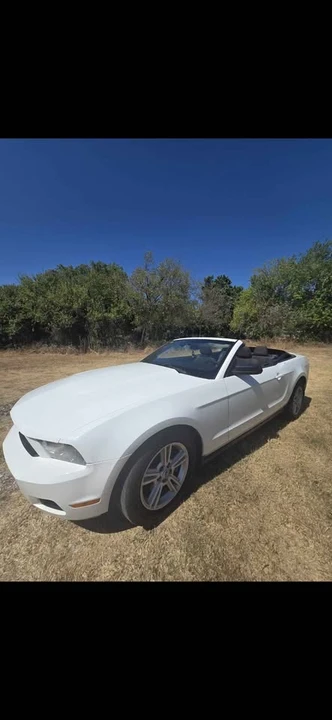 2012 Ford S197 Mustang - Image 3 of 8