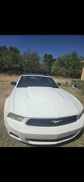 2012 Ford S197 Mustang - Image 4 of 8